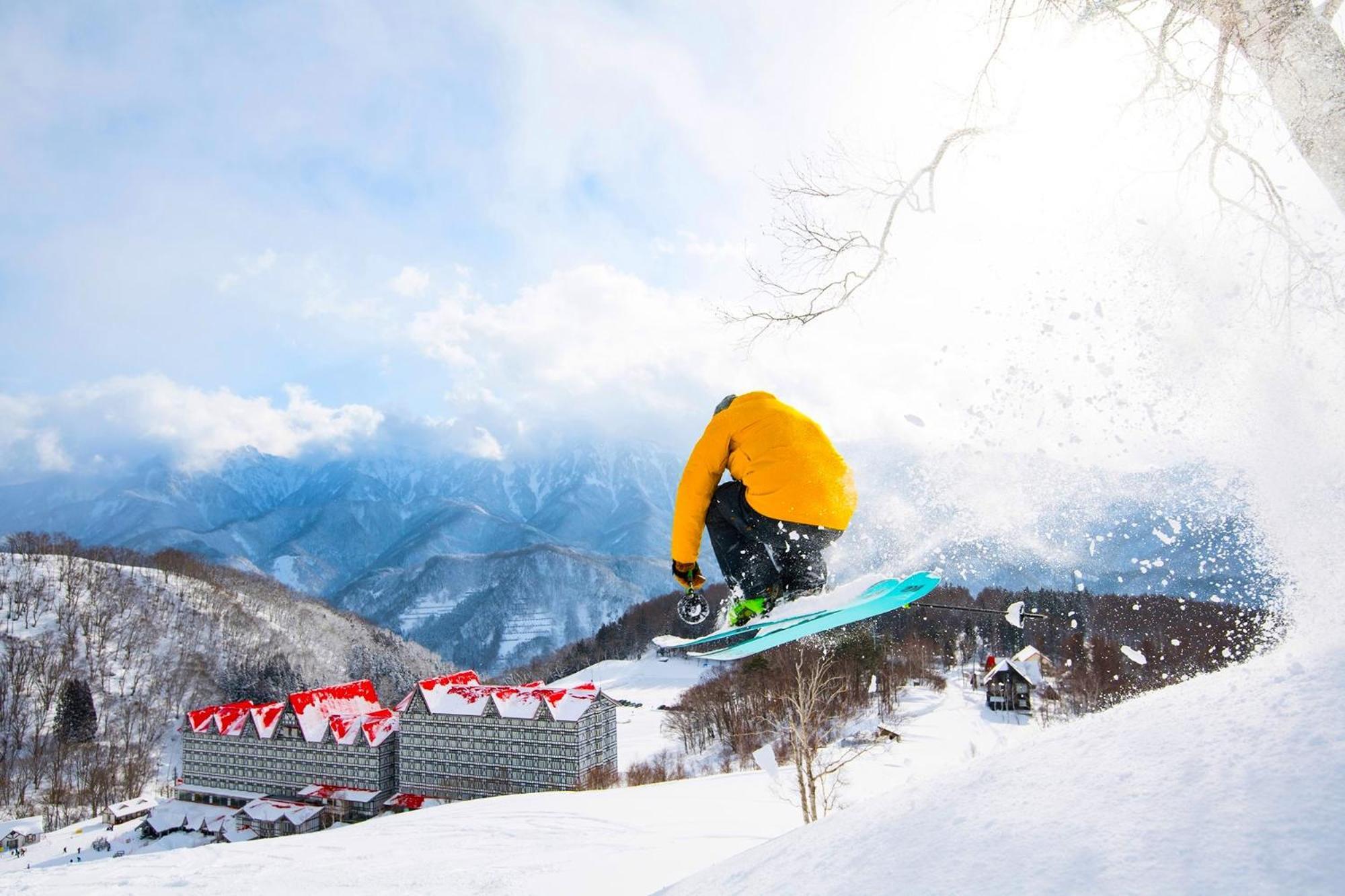 Hotel Green Plaza Hakuba Otari Exterior photo