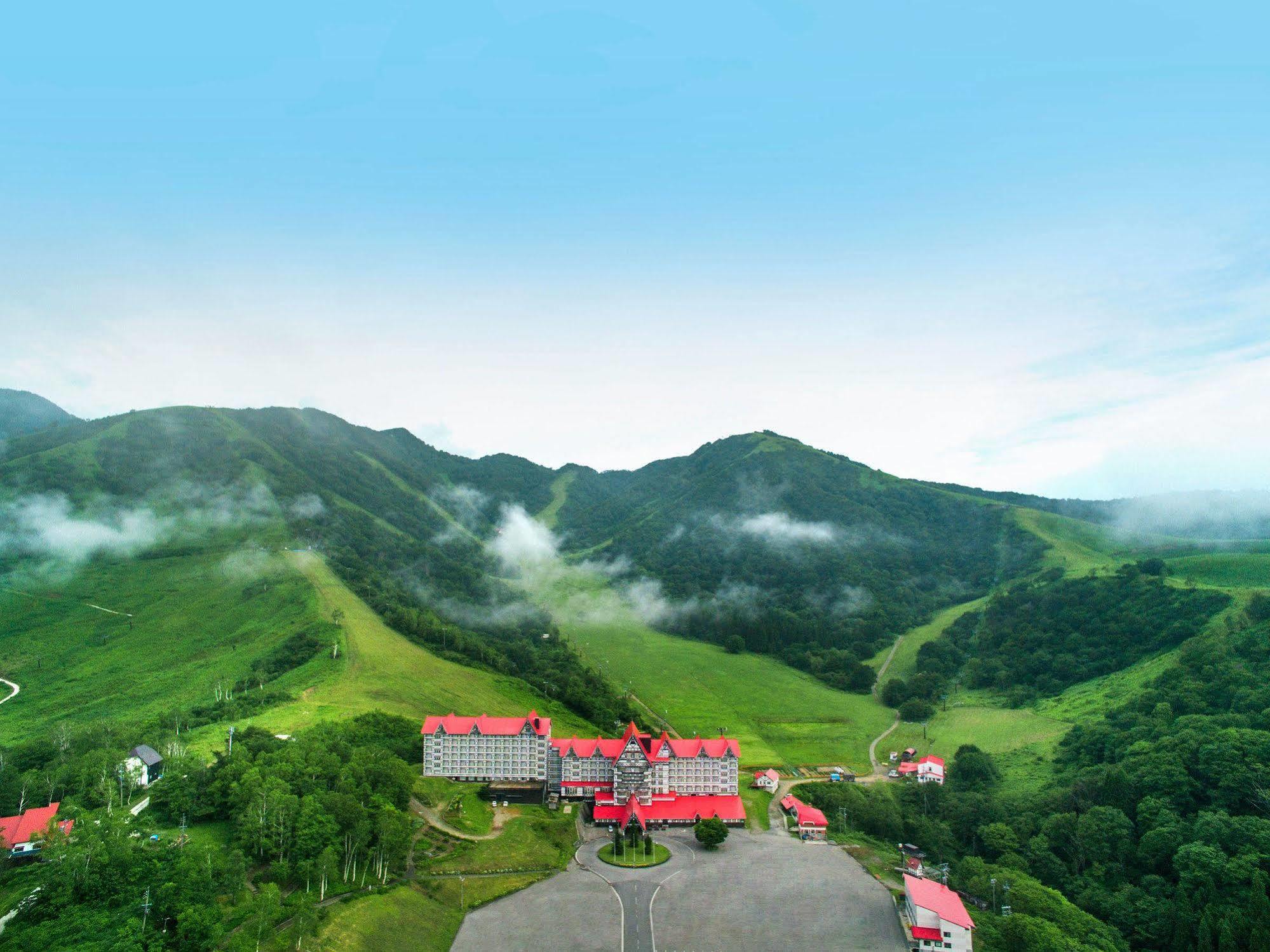 Hotel Green Plaza Hakuba Otari Exterior photo