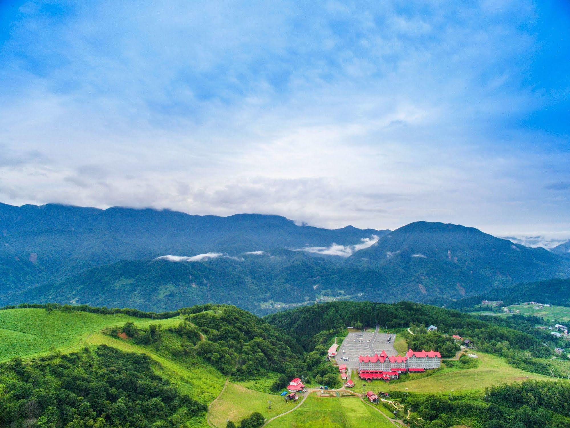 Hotel Green Plaza Hakuba Otari Exterior photo